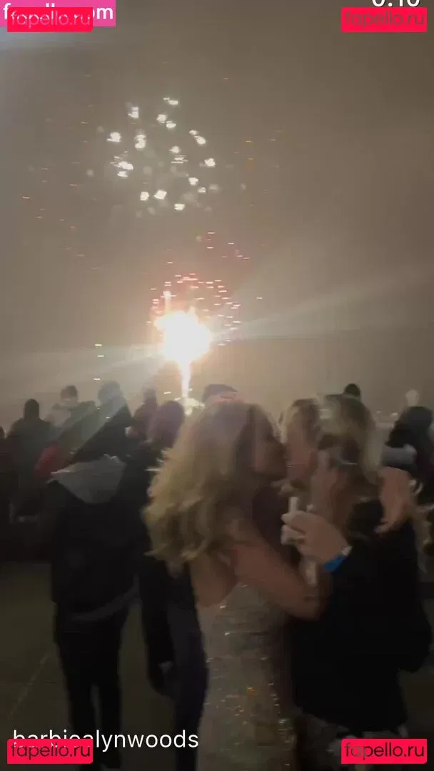 Natalie Alyn Lind Onlyfans Photo Gallery 