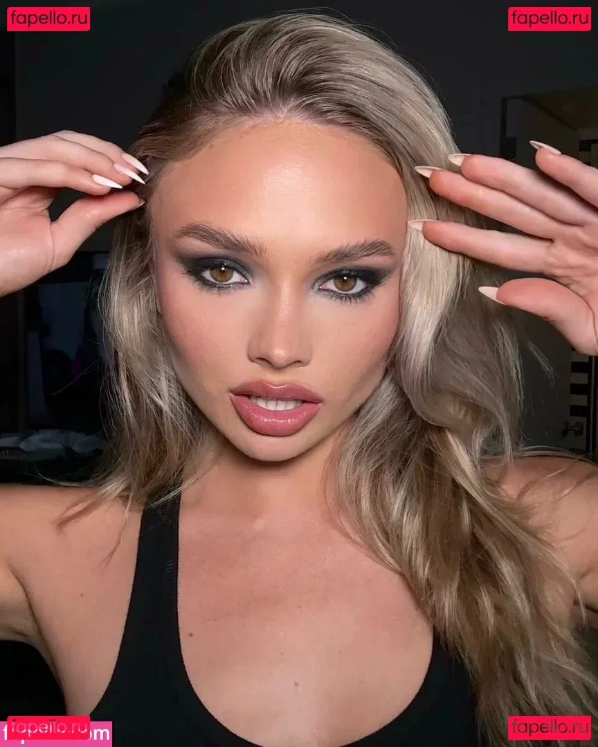 Natalie Alyn Lind Onlyfans Photo Gallery 