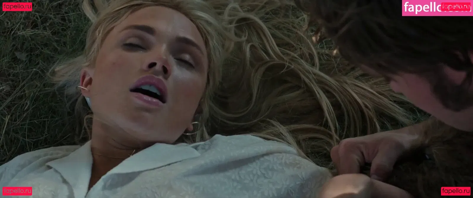 Natalie Alyn Lind Onlyfans Photo Gallery 