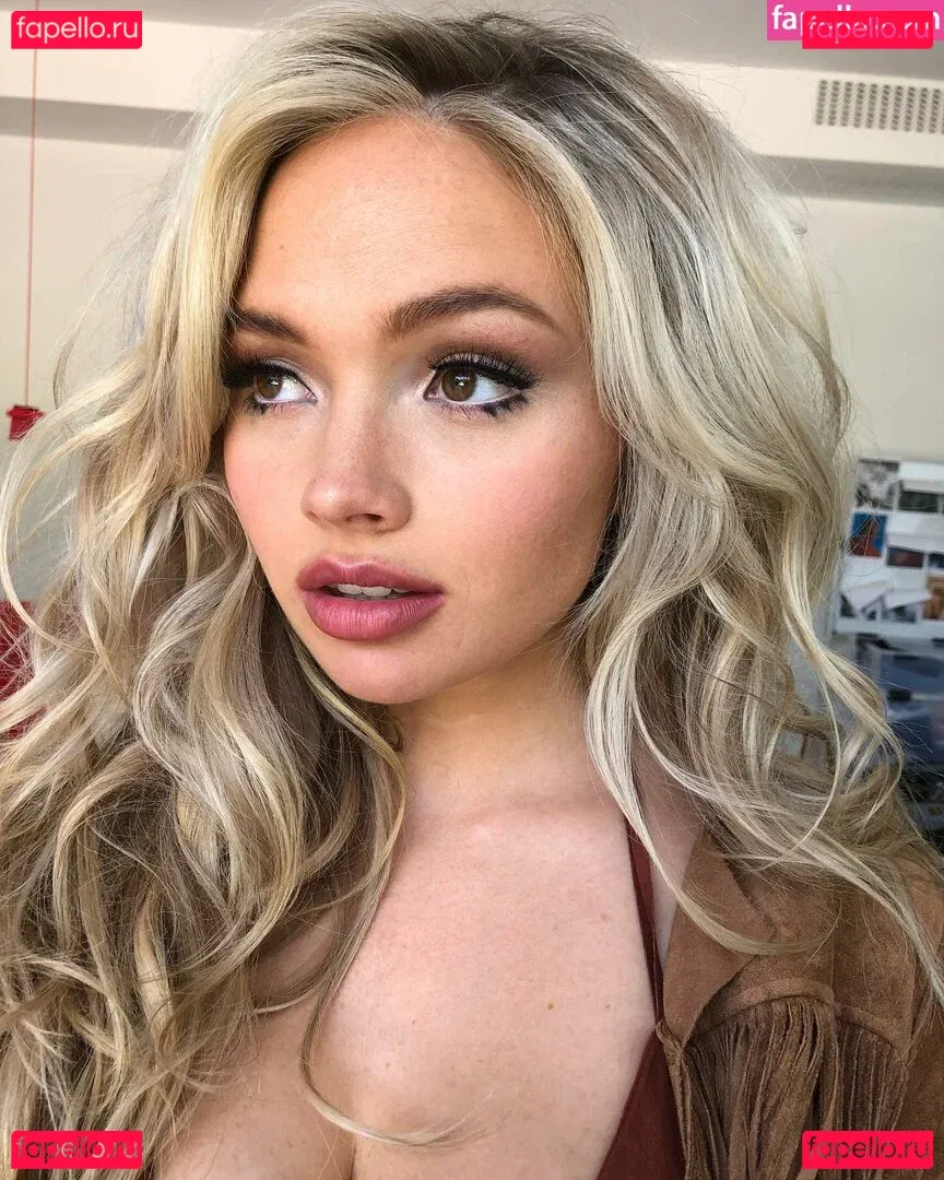 Natalie Alyn Lind Onlyfans Photo Gallery 