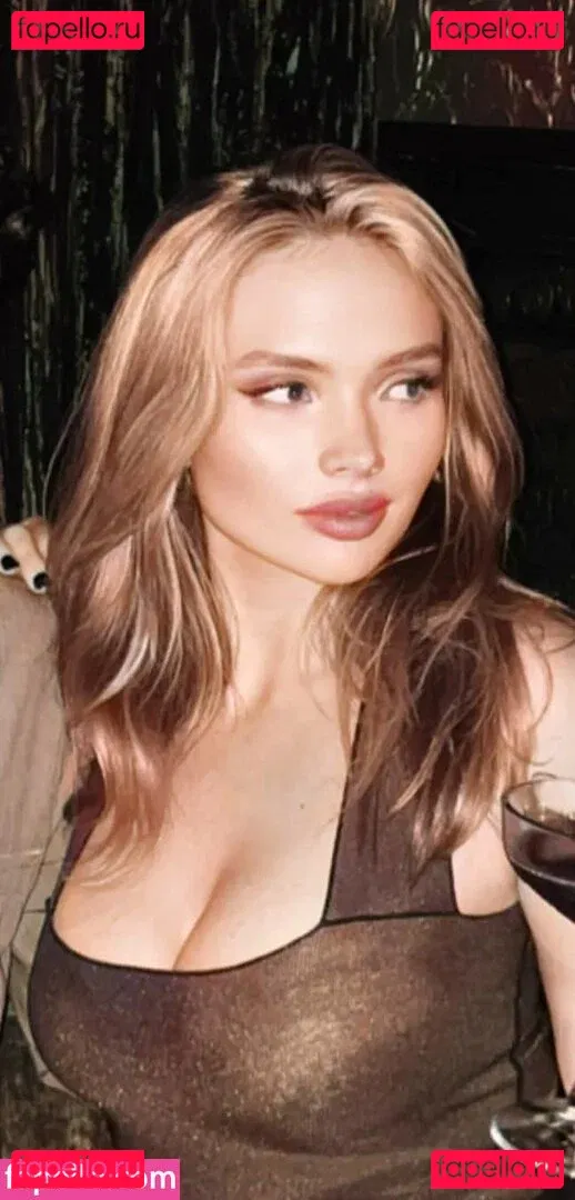 Natalie Alyn Lind Onlyfans Photo Gallery 