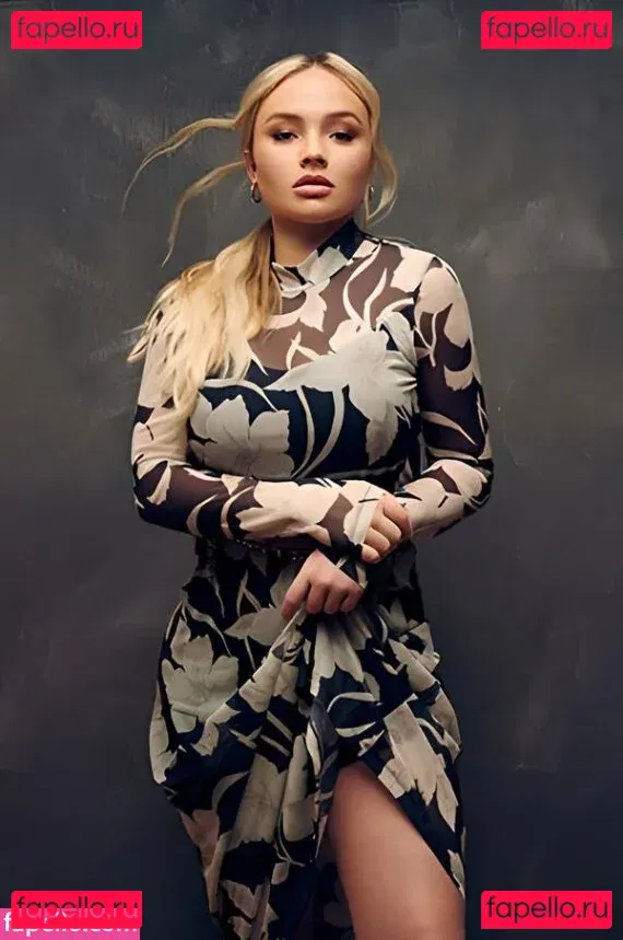 Natalie Alyn Lind Onlyfans Photo Gallery 