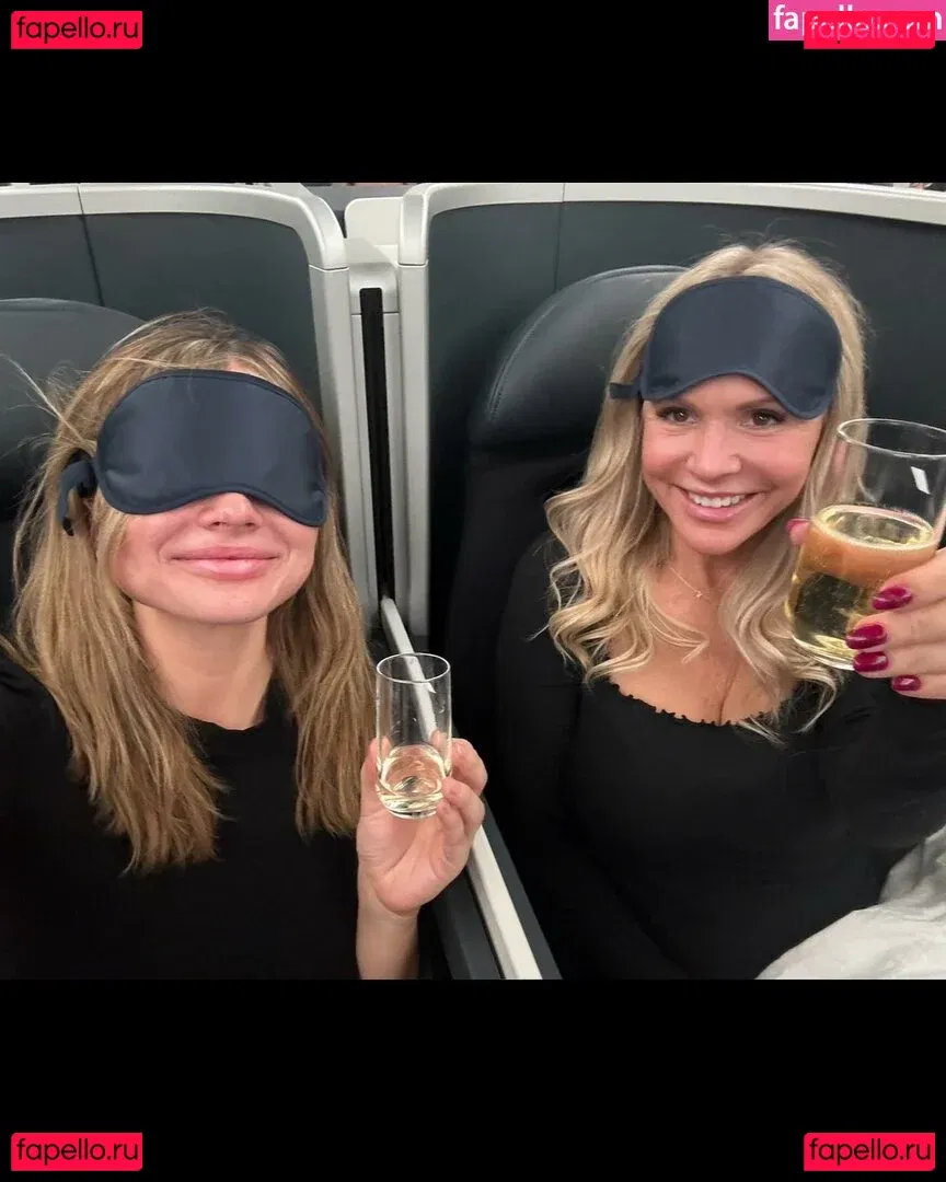 Natalie Alyn Lind Onlyfans Photo Gallery 