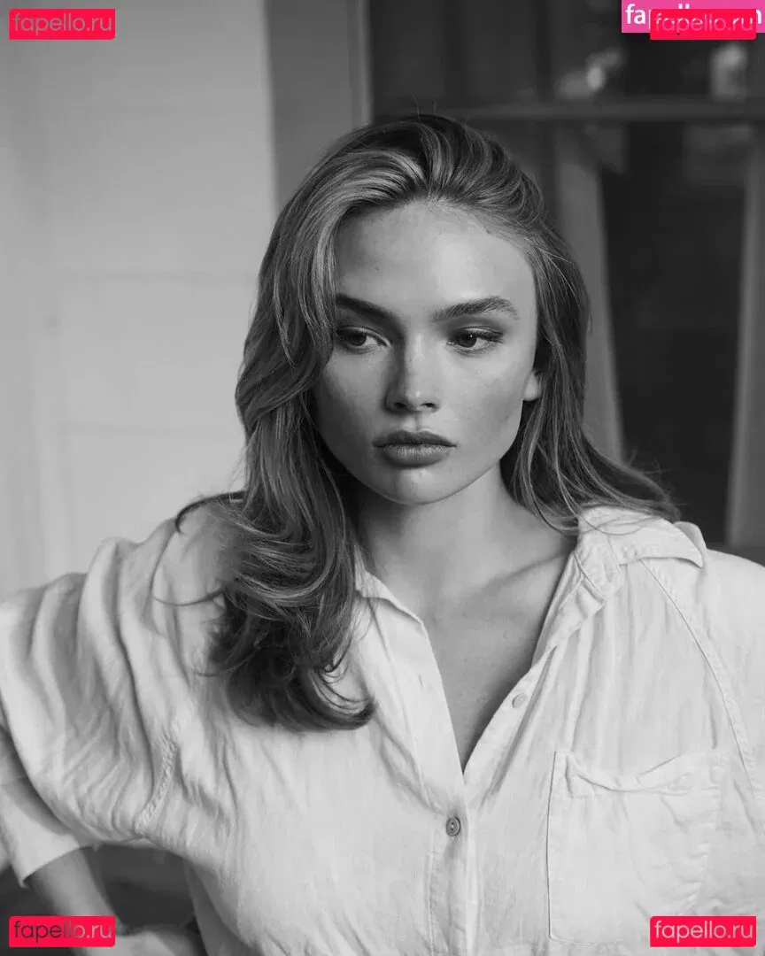 Natalie Alyn Lind Onlyfans Photo Gallery 