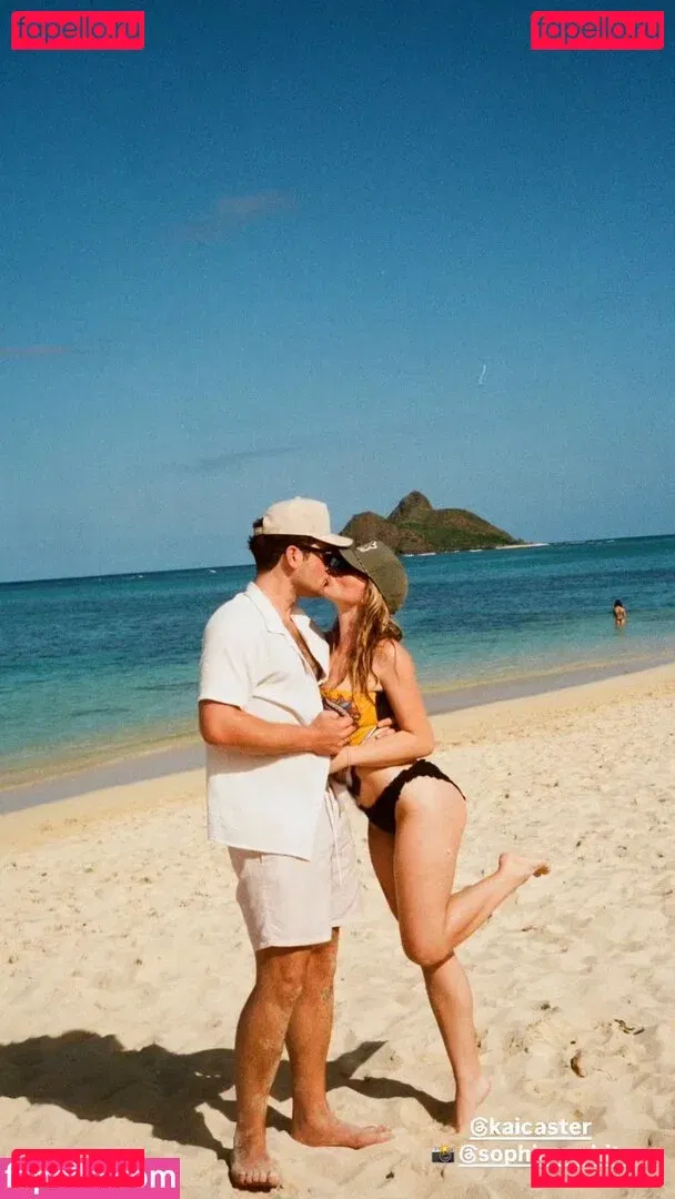 Natalie Alyn Lind Onlyfans Photo Gallery 