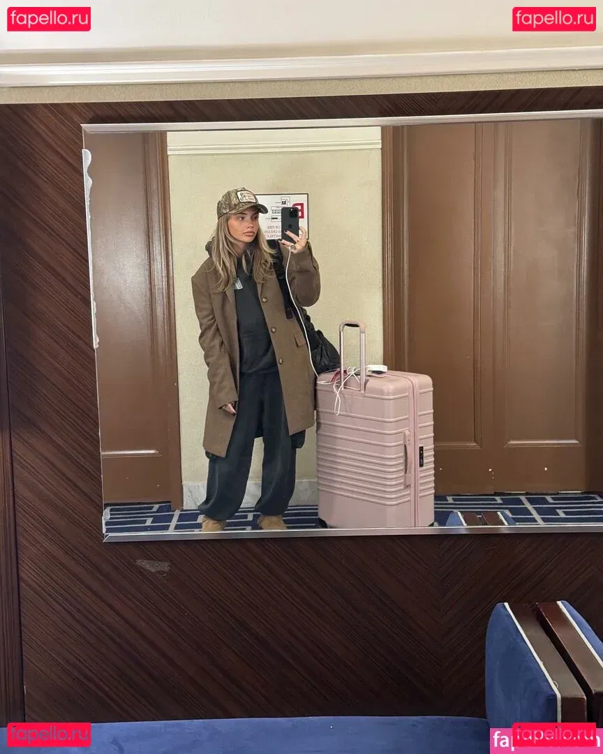 Natalie Alyn Lind Onlyfans Photo Gallery 