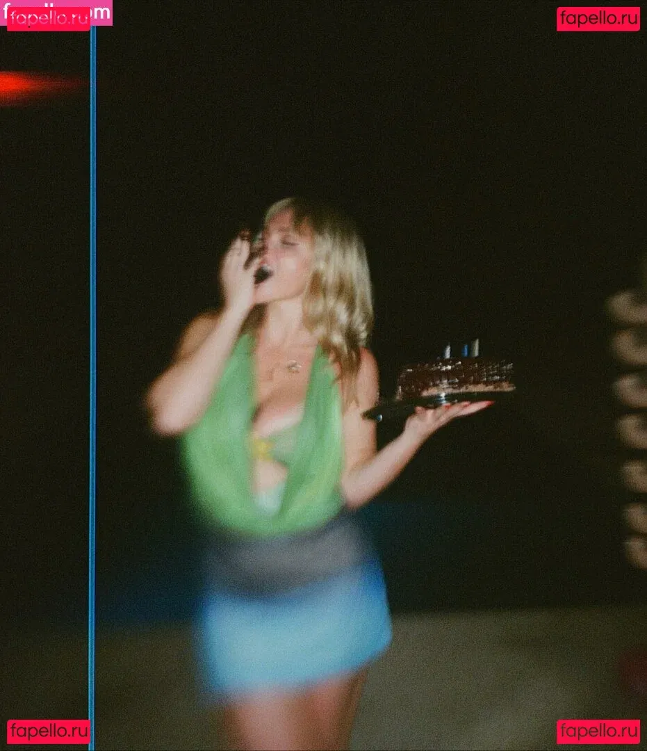 Natalie Alyn Lind Onlyfans Photo Gallery 