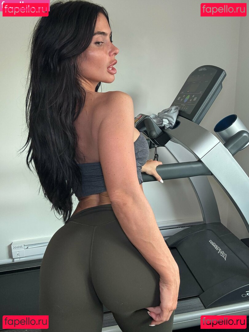 laalarose Onlyfans Photo Gallery 