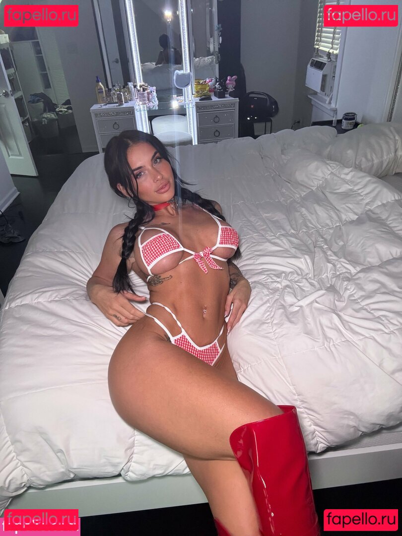 laalarose Onlyfans Photo Gallery 
