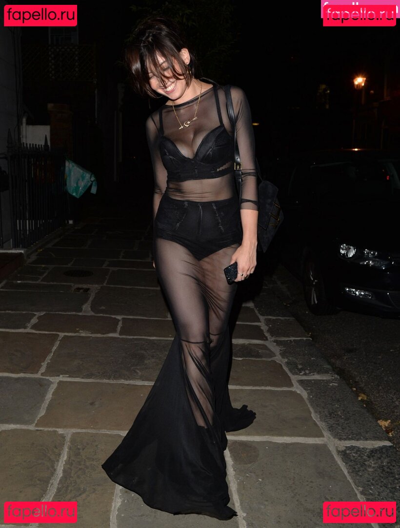 Daisy Lowe / daisylowe Onlyfans Photo Gallery 