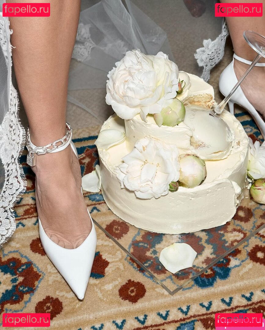 Daisy Lowe / daisylowe Onlyfans Photo Gallery 