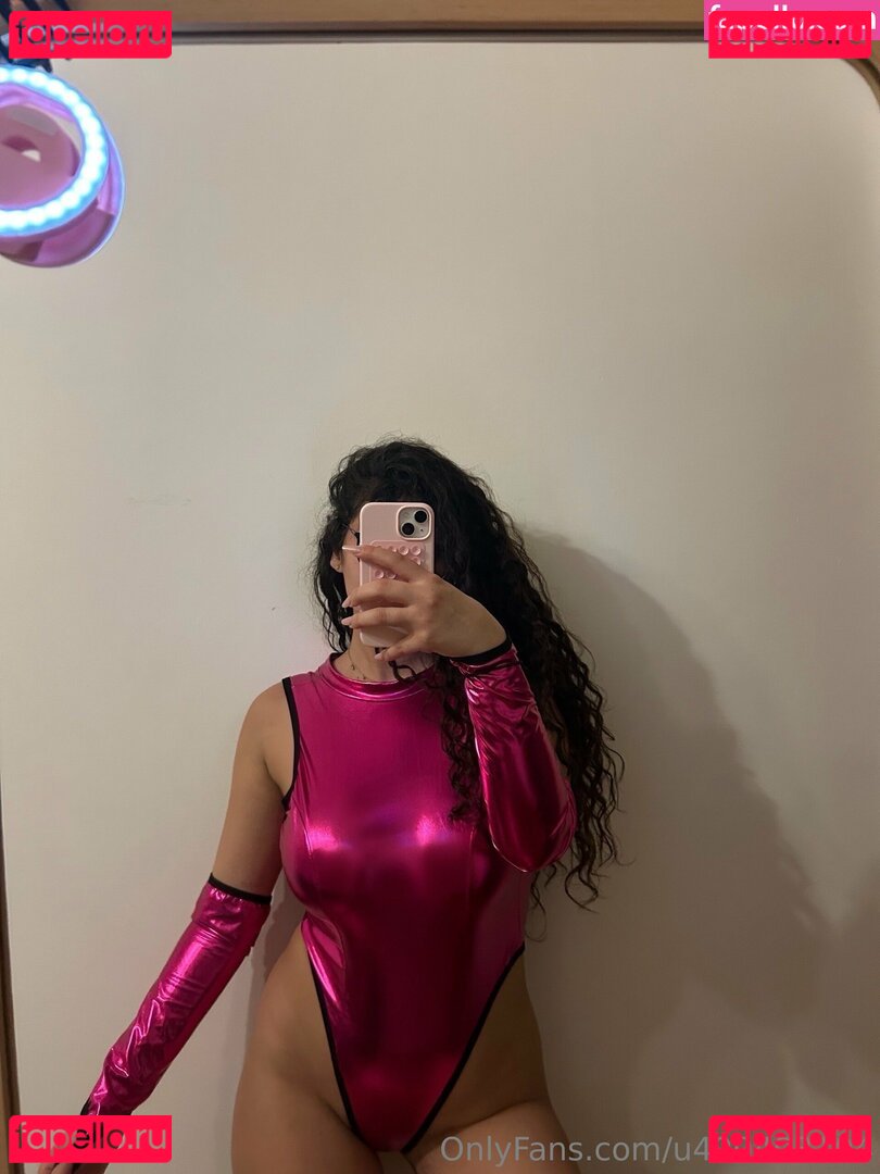 cutestzelia / zeliaorient Onlyfans Photo Gallery 