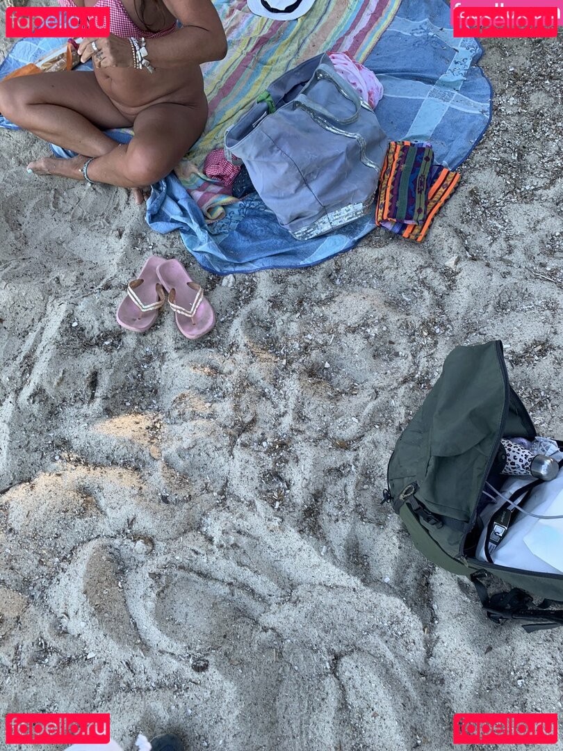 creepshot Onlyfans Photo Gallery 