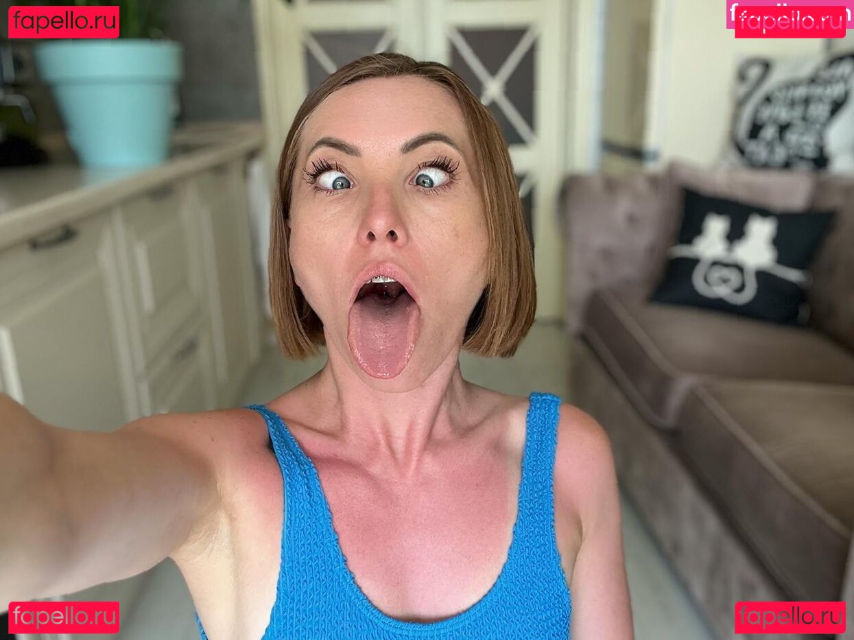 Clara Bendover / clairewilde / clara_bendover Onlyfans Photo Gallery 