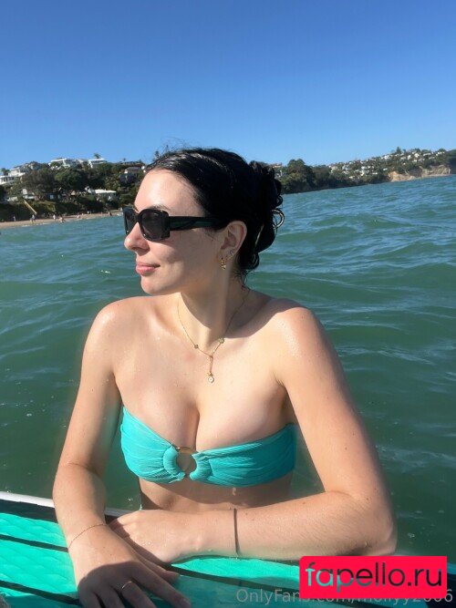 Mollyy2006 Nude Onlyfans Photo 12