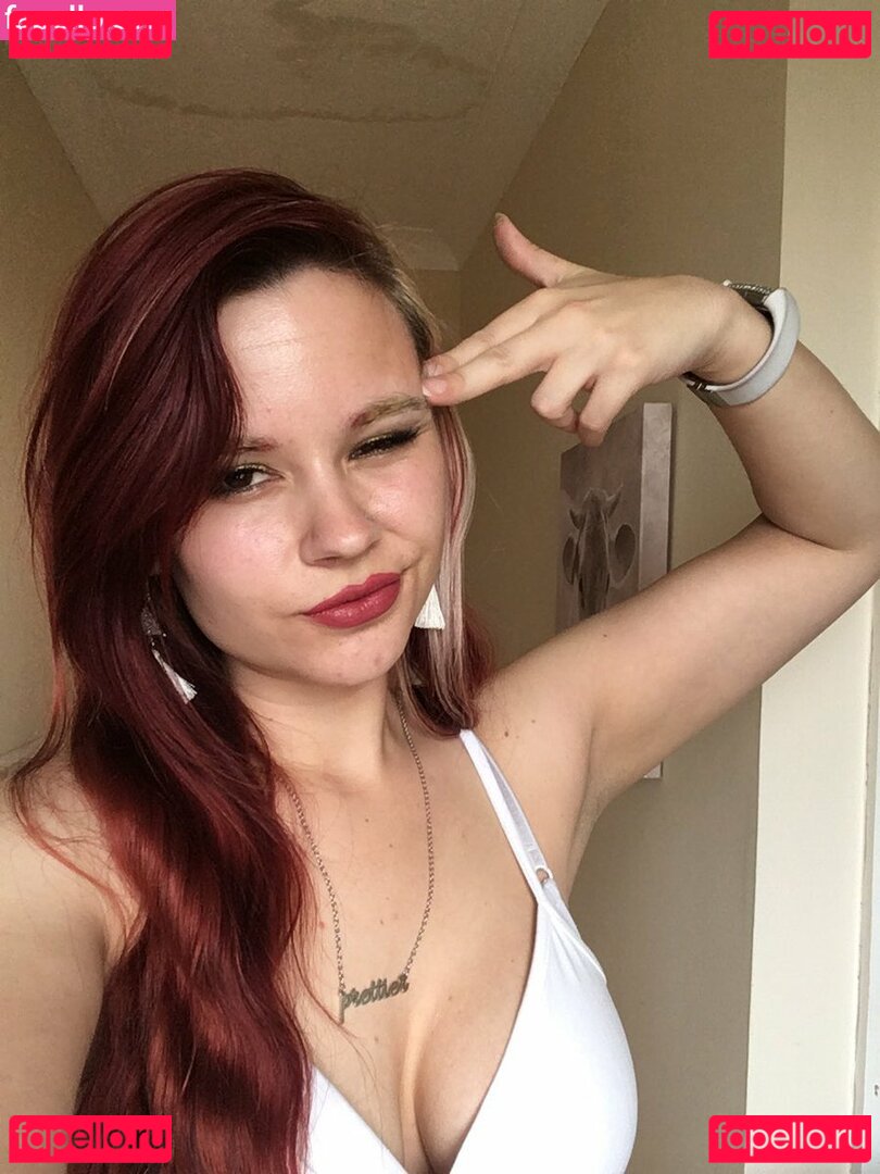 Dog Biscuits / treathuntersau Onlyfans Photo Gallery 