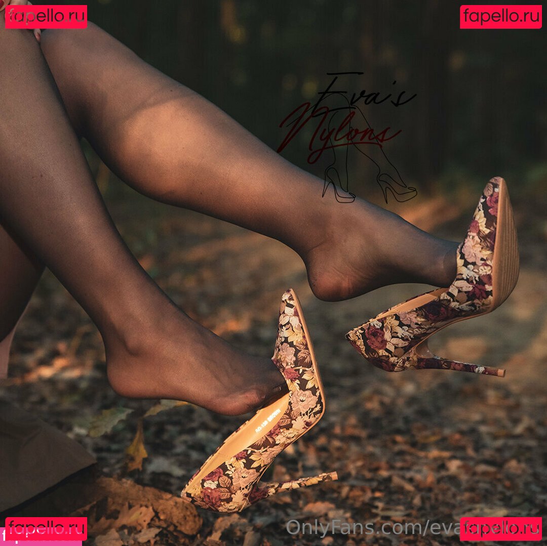 evasnylons / harisnyas_csaj Onlyfans Photo Gallery 