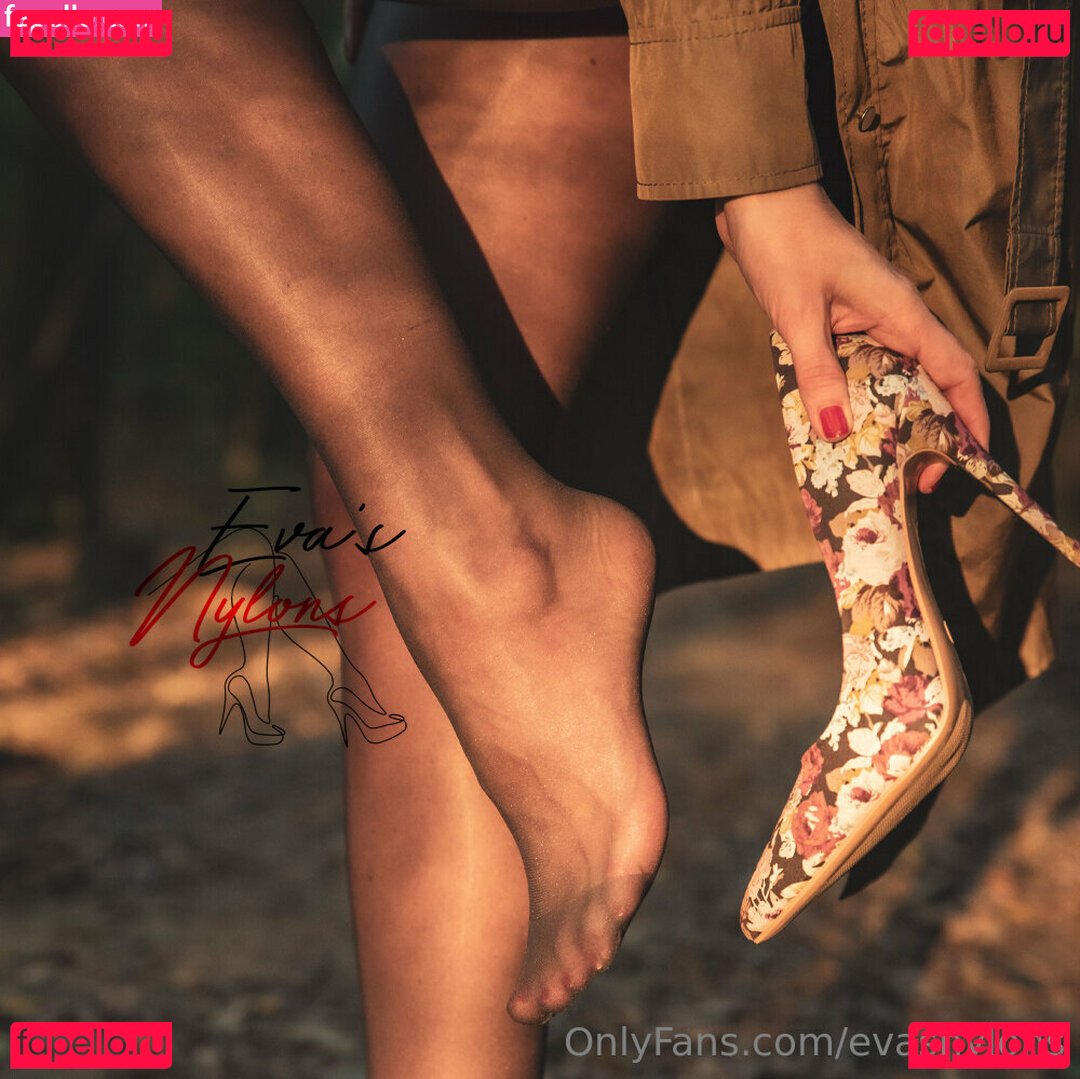 evasnylons / harisnyas_csaj Onlyfans Photo Gallery 