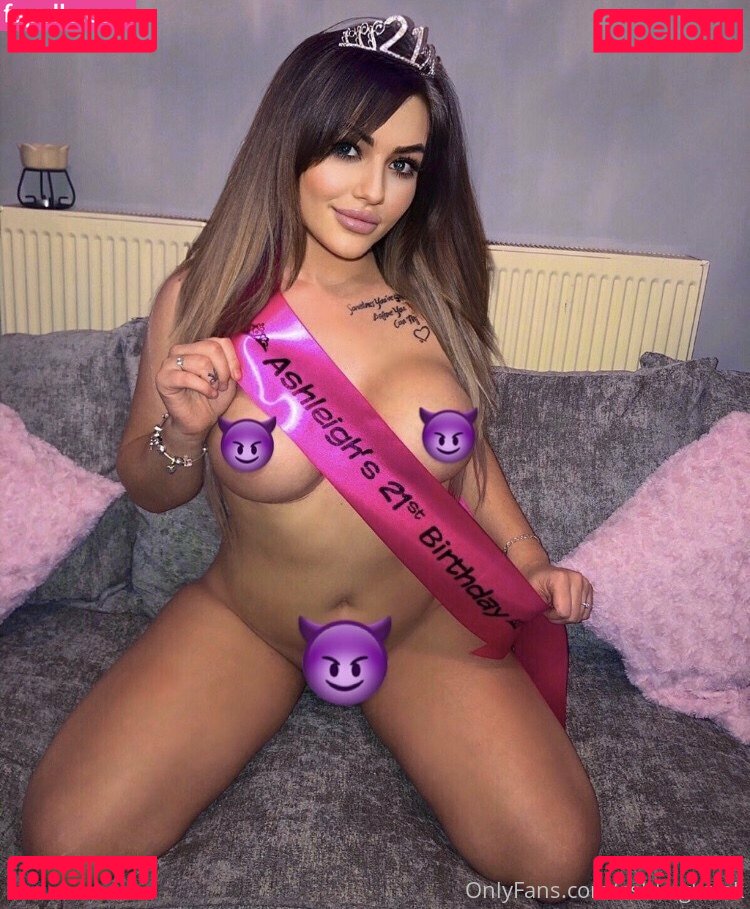 ashktink / ashleightink Onlyfans Photo Gallery 