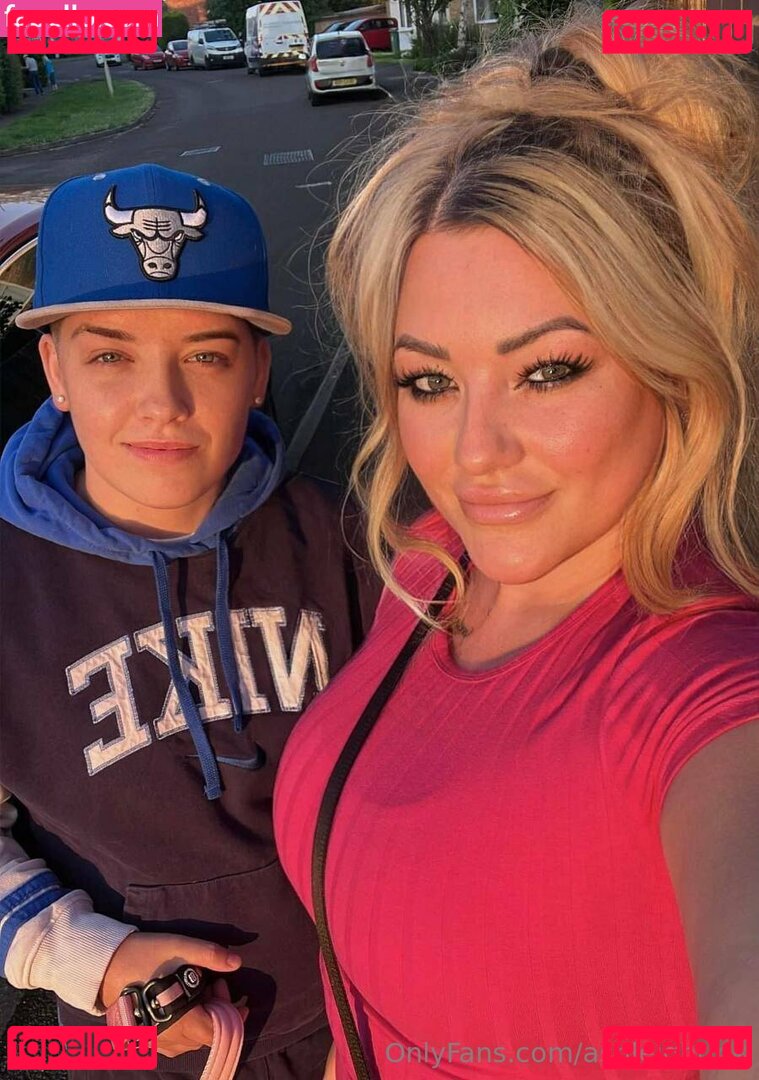 ashktink / ashleightink Onlyfans Photo Gallery 