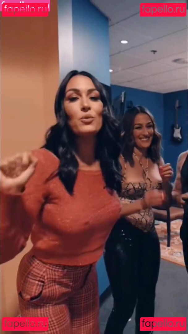 Brie Bella / brie Nude Onlyfans Photo 32