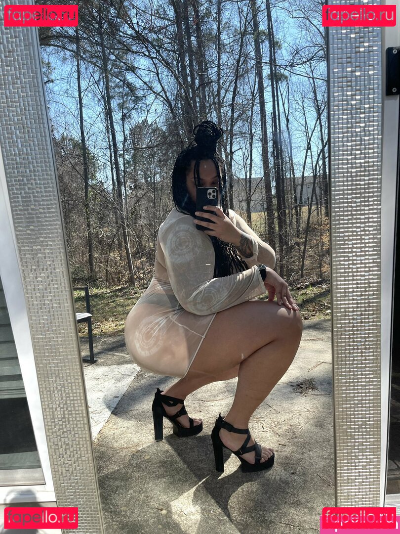 Tall Spice / officialbigbodybae / yamazon Onlyfans Photo Gallery 