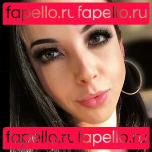 Megan Bllair / Megluv59 Onlyfans Photo Gallery 