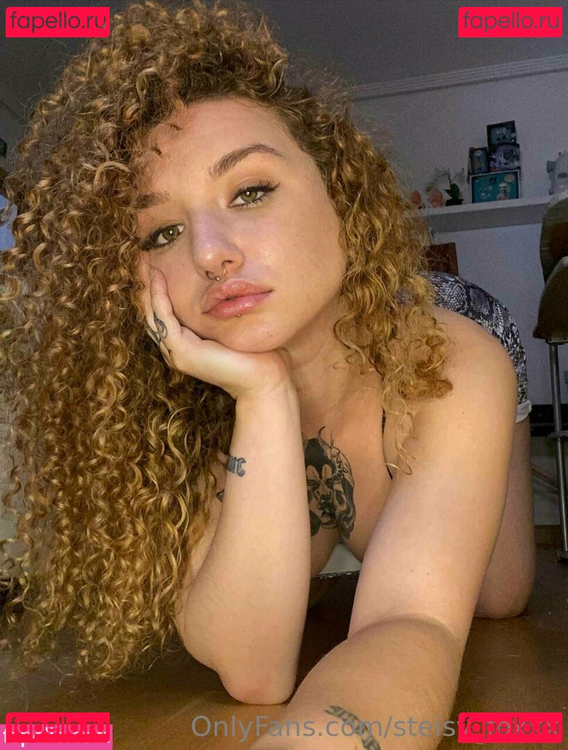 mstrssfox / steisy_foxxx Onlyfans Photo Gallery 