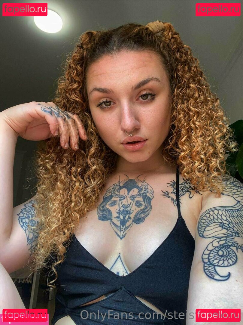 mstrssfox / steisy_foxxx Onlyfans Photo Gallery 