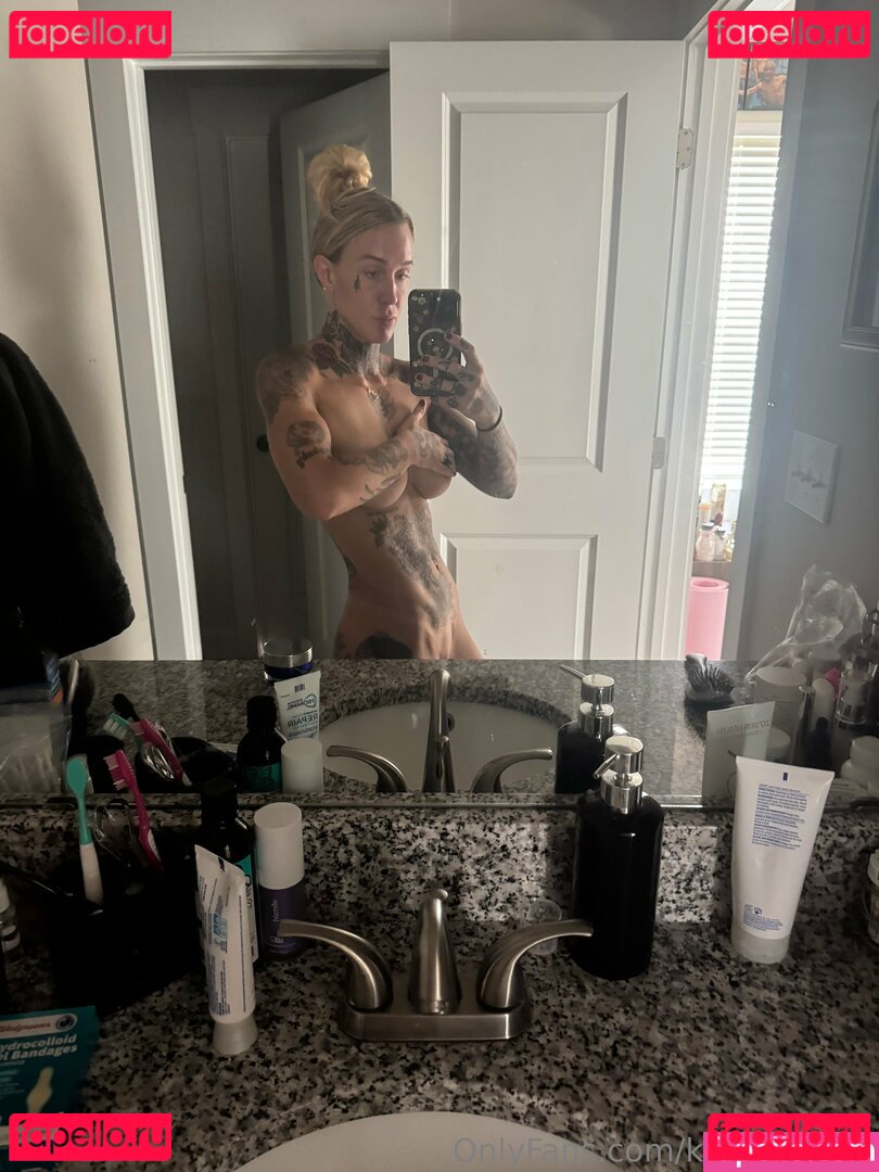 killabeebkfc / taywstarling Onlyfans Photo Gallery 