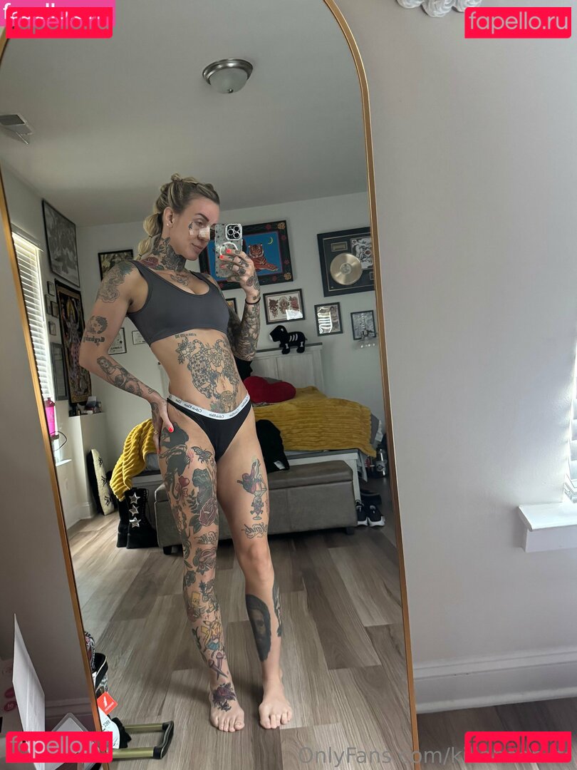 killabeebkfc / taywstarling Onlyfans Photo Gallery 