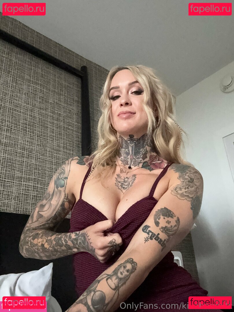 killabeebkfc / taywstarling Onlyfans Photo Gallery 