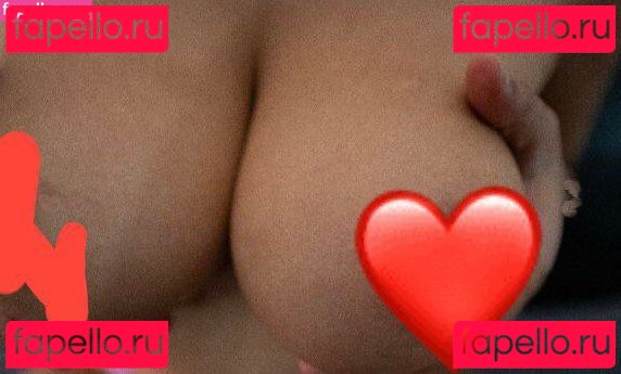 jia_amalia20_real / jiaamalia20 Onlyfans Photo Gallery 