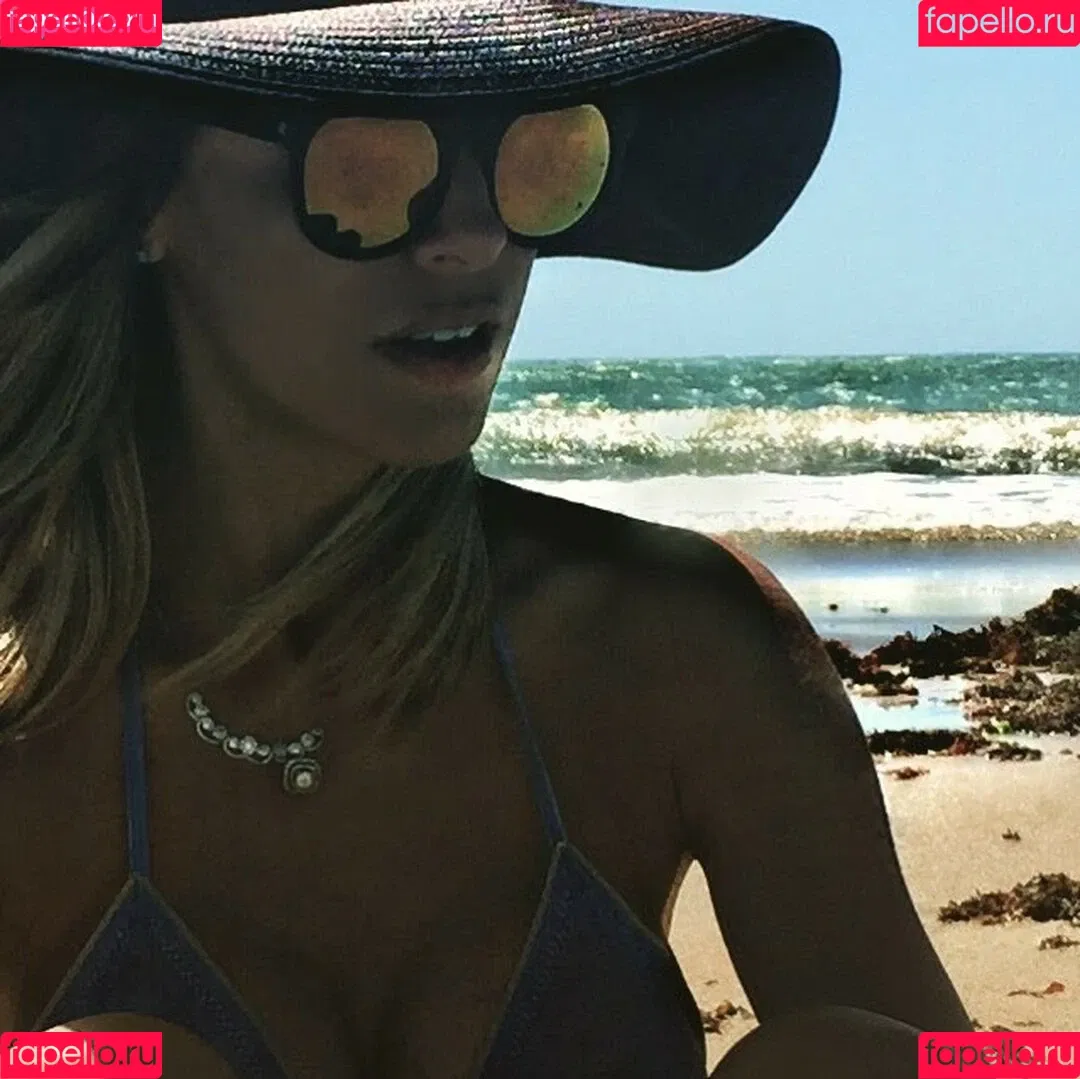Roberta Carbonari Muzy Onlyfans Photo Gallery 