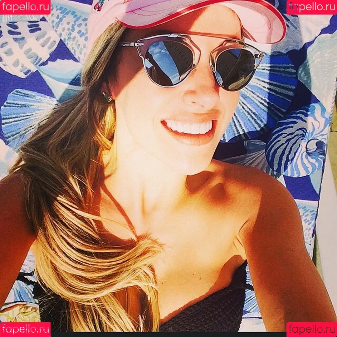 Roberta Carbonari Muzy Onlyfans Photo Gallery 