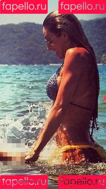 Roberta Carbonari Muzy Onlyfans Photo Gallery 