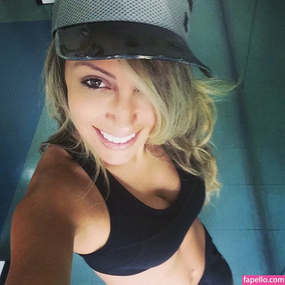 Roberta Carbonari Muzy Onlyfans Photo Gallery 