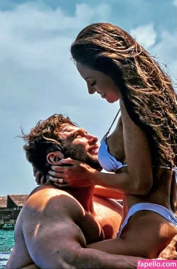 Roberta Carbonari Muzy Onlyfans Photo Gallery 