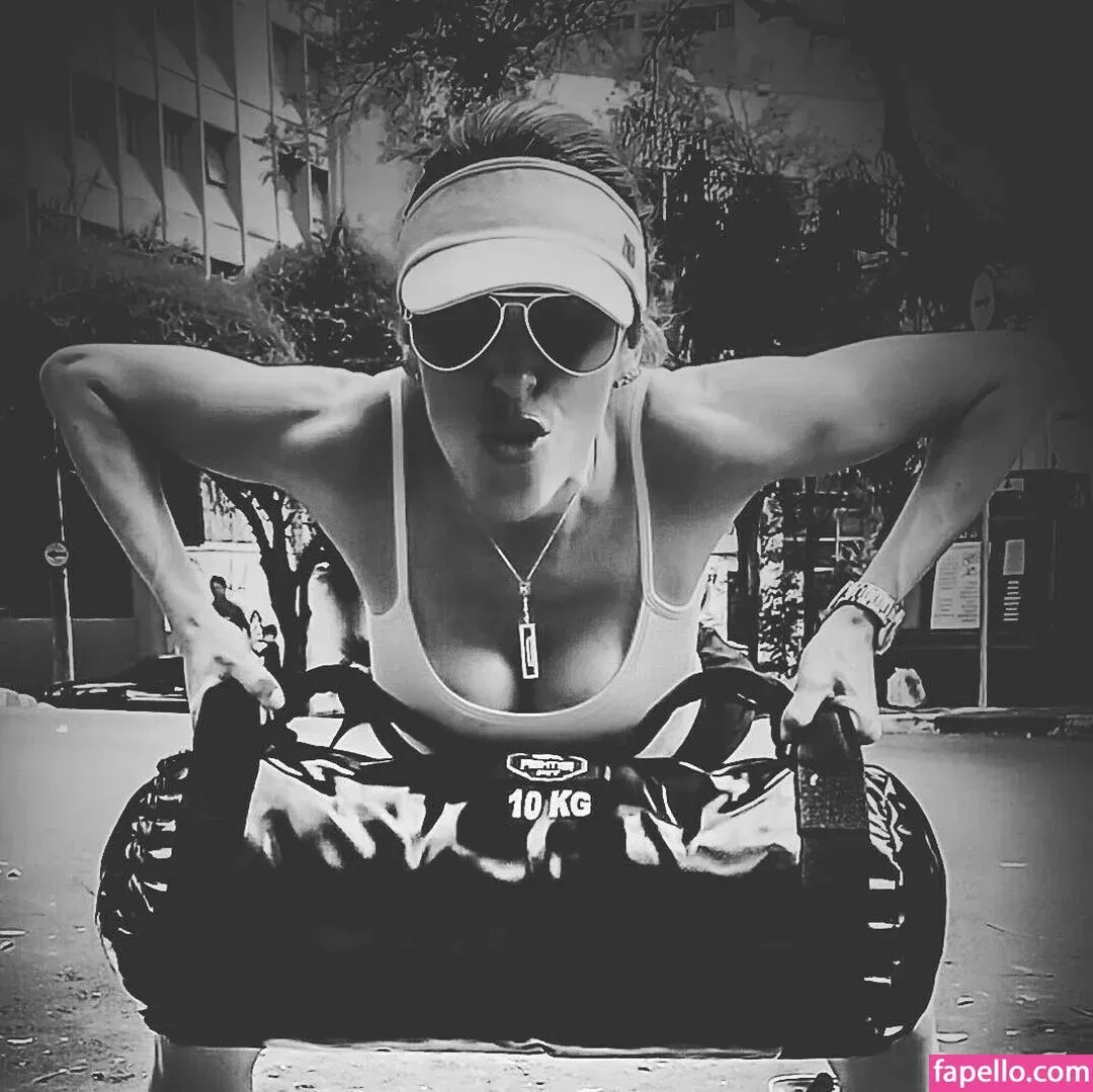 Roberta Carbonari Muzy Onlyfans Photo Gallery 