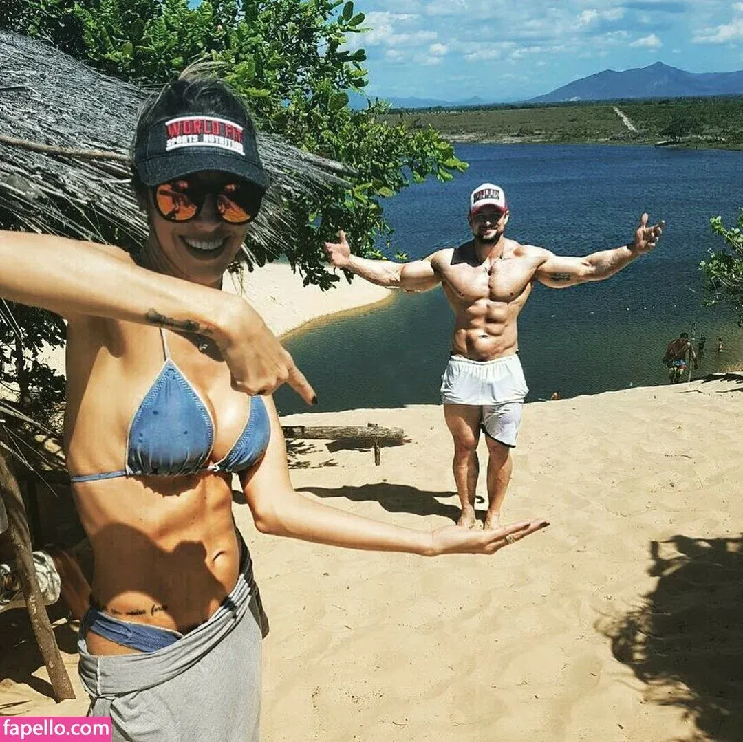 Roberta Carbonari Muzy Onlyfans Photo Gallery 