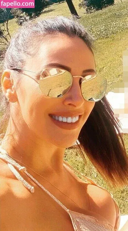 Roberta Carbonari Muzy Onlyfans Photo Gallery 