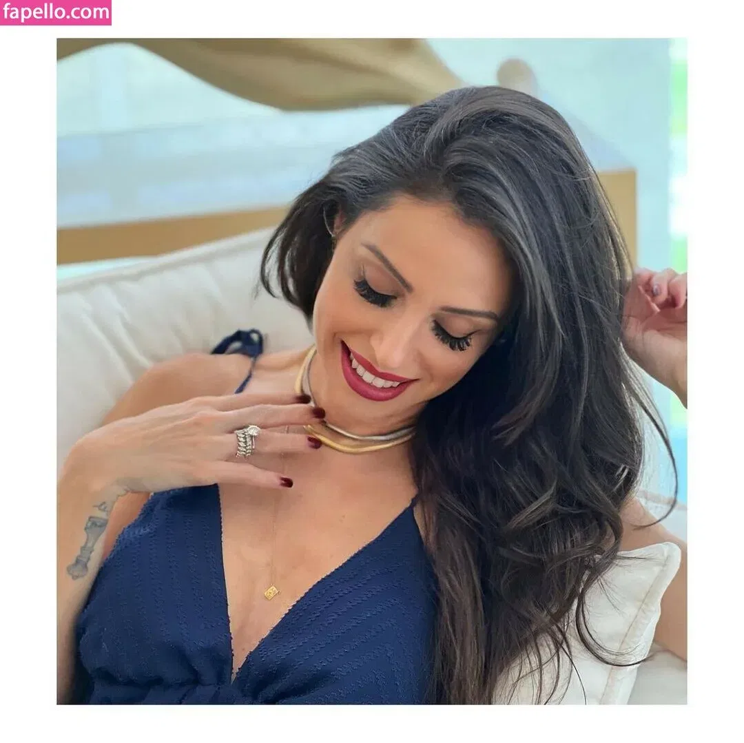 Roberta Carbonari Muzy Onlyfans Photo Gallery 