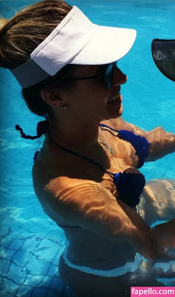 Roberta Carbonari Muzy Onlyfans Photo Gallery 