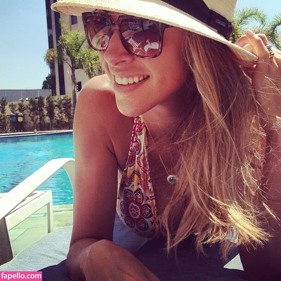 Roberta Carbonari Muzy Onlyfans Photo Gallery 