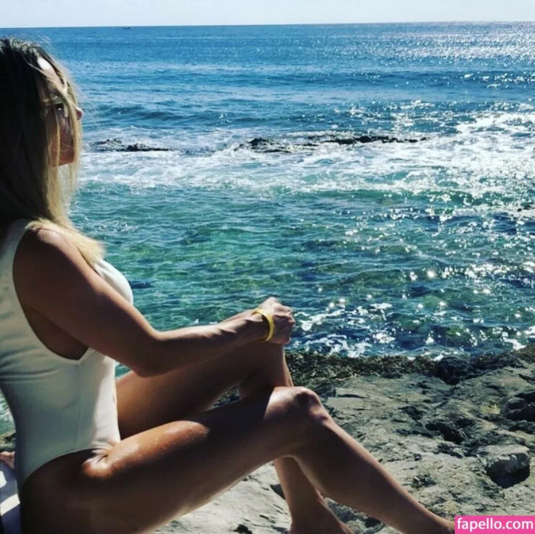 Roberta Carbonari Muzy Onlyfans Photo Gallery 