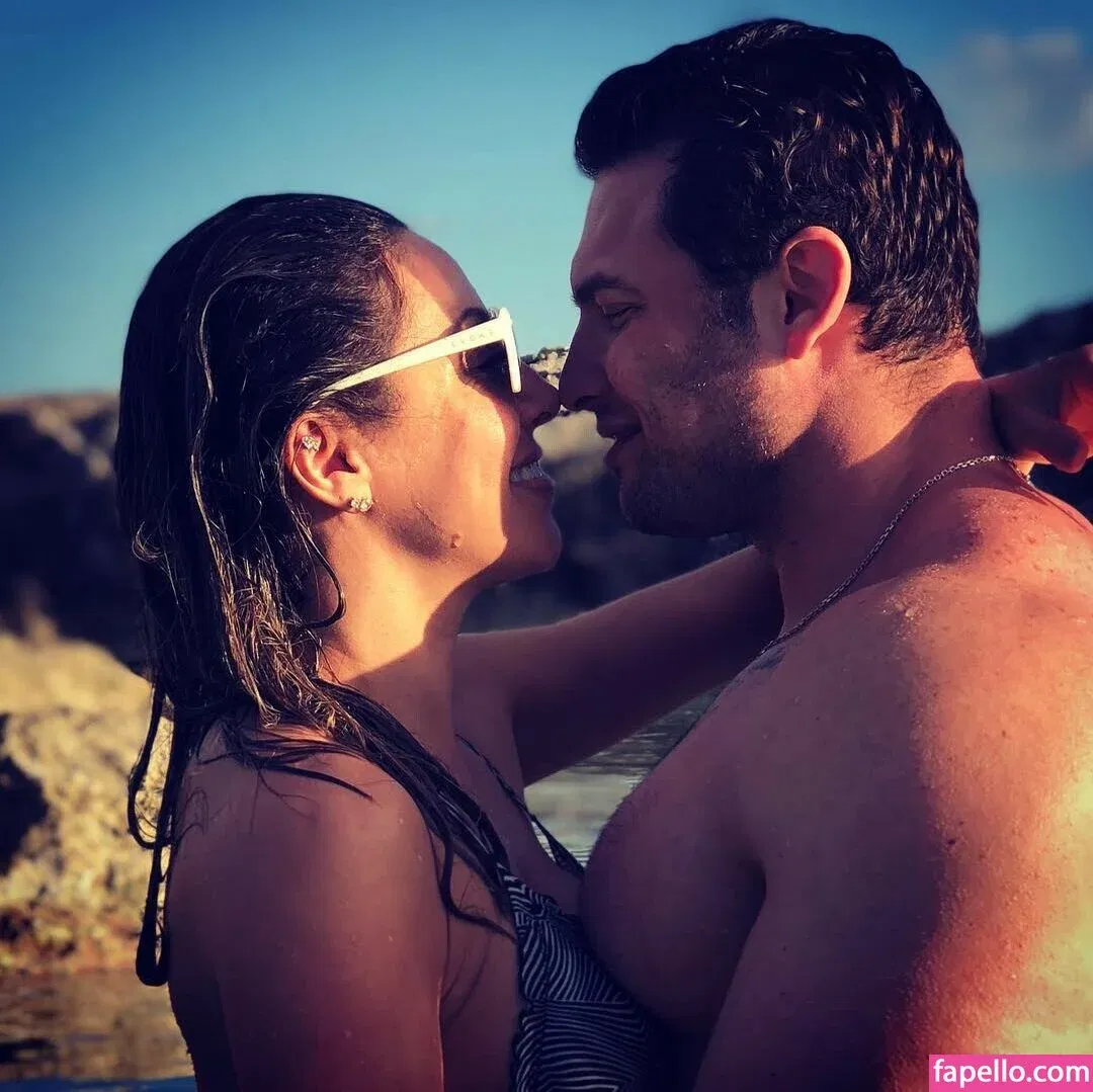 Roberta Carbonari Muzy Onlyfans Photo Gallery 