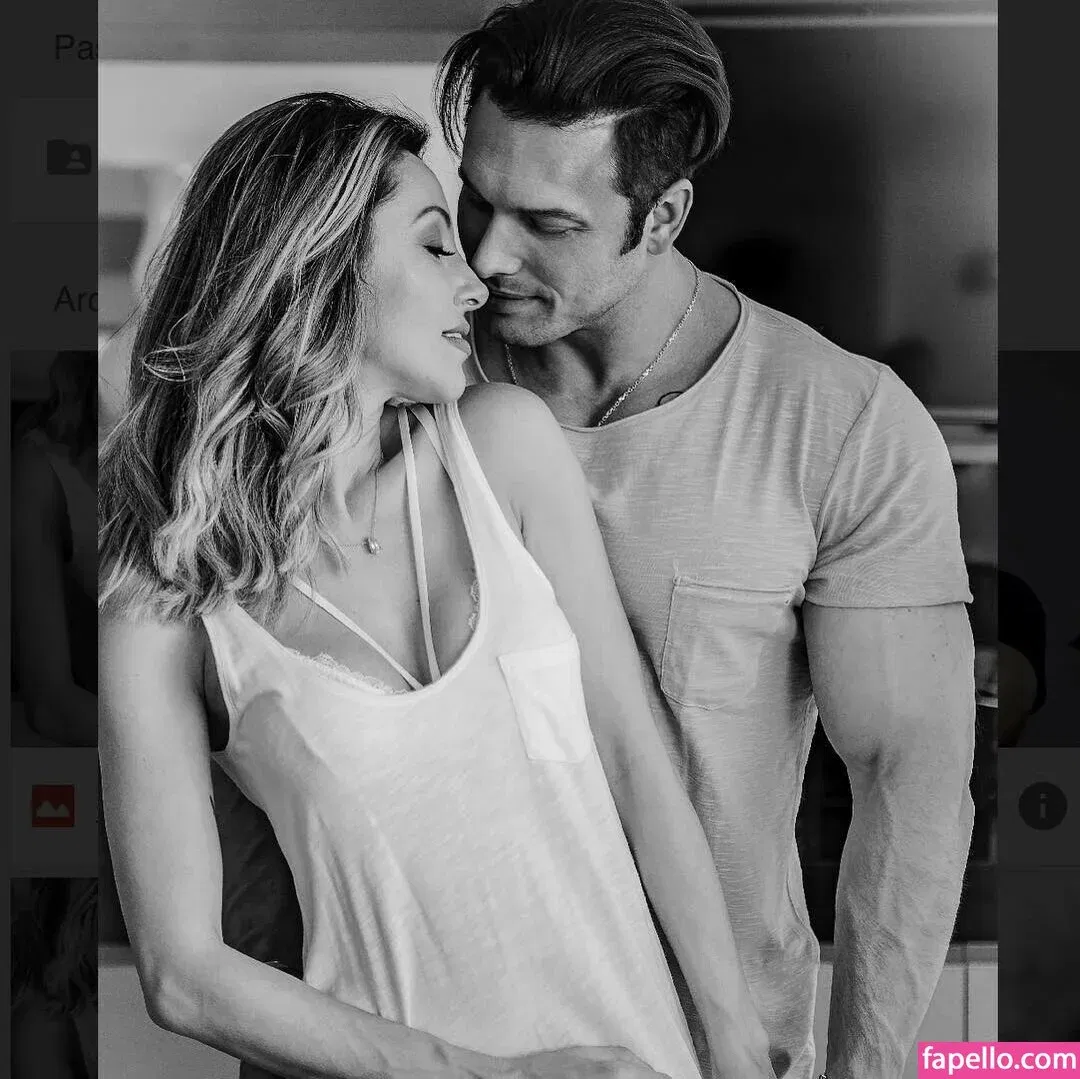 Roberta Carbonari Muzy Onlyfans Photo Gallery 