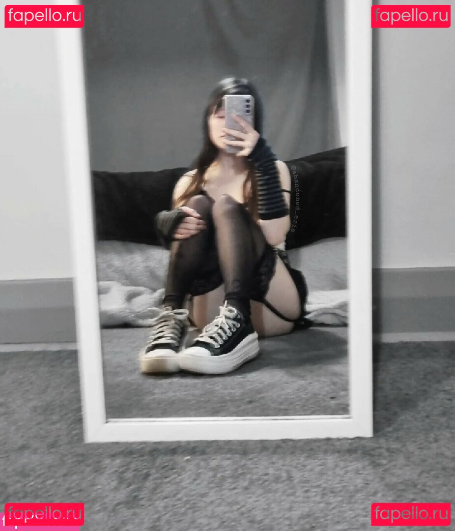 abandoned_eris / abandonederis Onlyfans Photo Gallery 