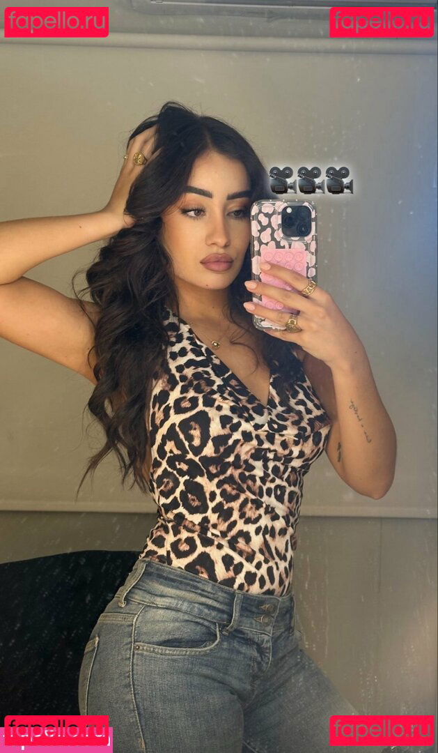 Marina Rivers / _riverss_ Onlyfans Photo Gallery 