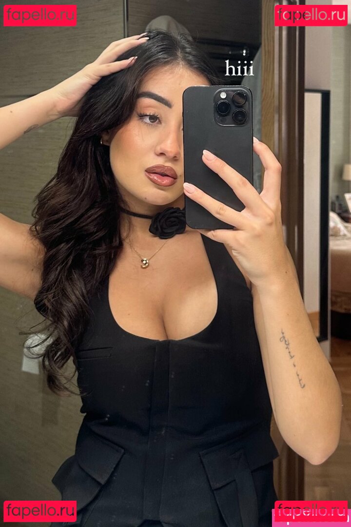 Marina Rivers / _riverss_ Onlyfans Photo Gallery 